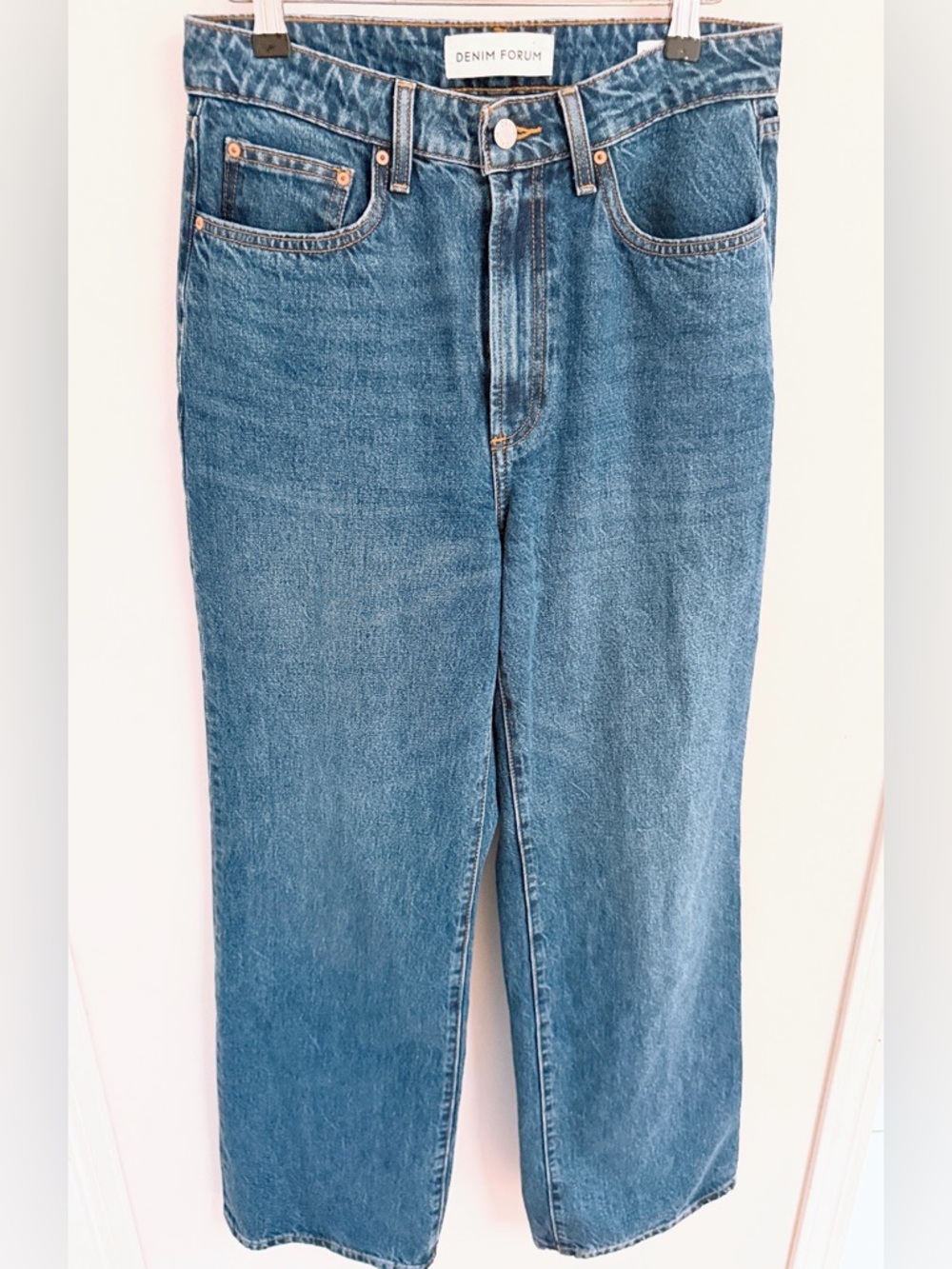 Aritzia Denim Forum The Farrah Curve-Fit Hi-Rise Wide Jean - Picture 3 of 9
